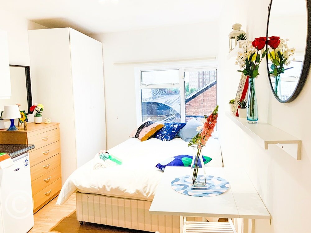 Фото Cricklewood Studio Flats