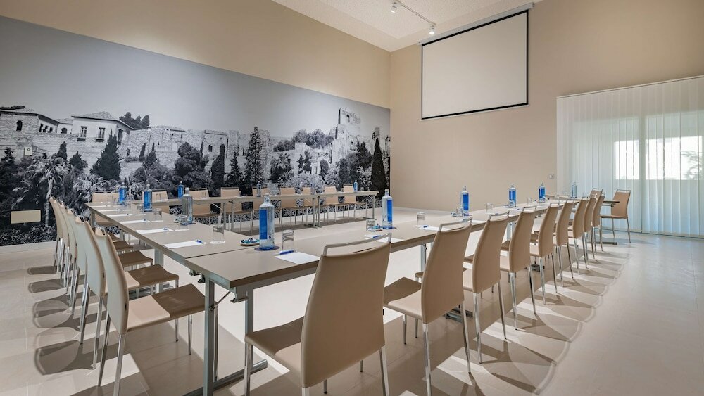 Фото Nh Málaga Hotel