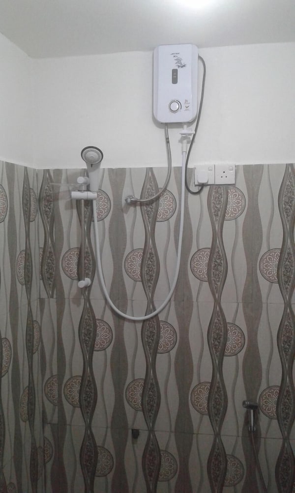 Фото Kirula Green Hotel