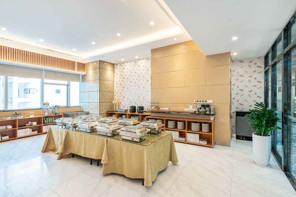 Фото Jinzhonghuan Serviced Apartment