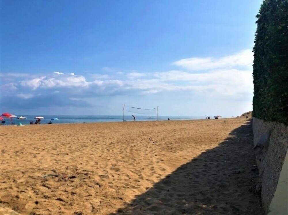 Фото Coqueto apartamento EN playa Els Molins