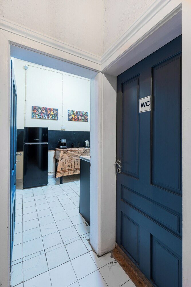 Фото The Green Bar House