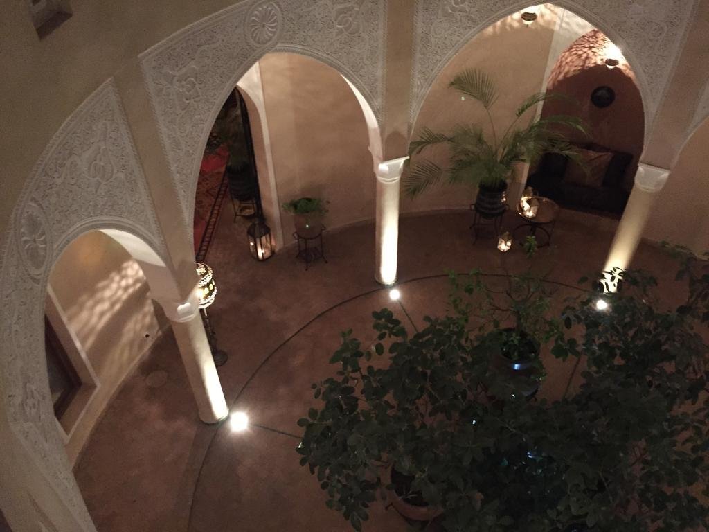 Фото Riad Claire Fontaine