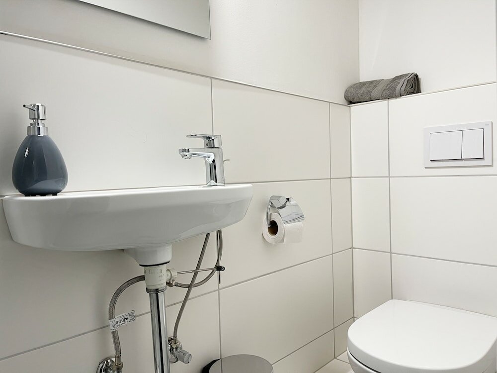 Фото Apartments for fitters i Schützenstr. 4-12 i home2share