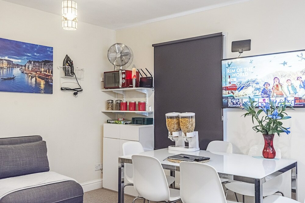 Фото Greyhound Road Rooms