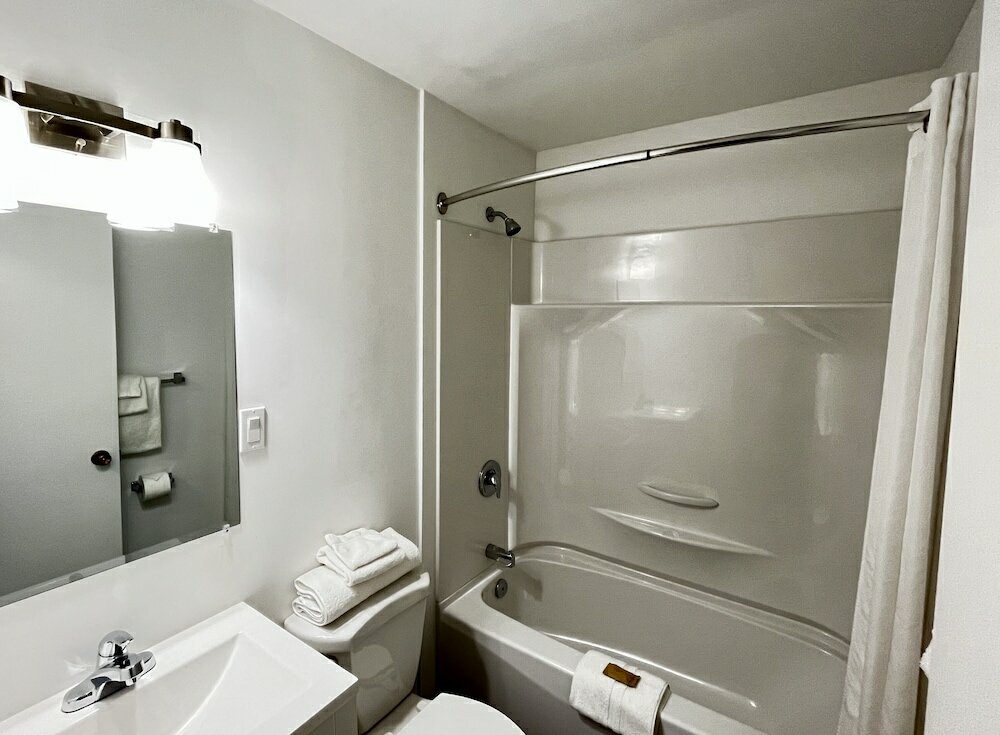 Фото Anavada Inn & Suites - Prince George