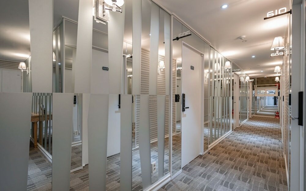 Фото Jongno Dana Hotel