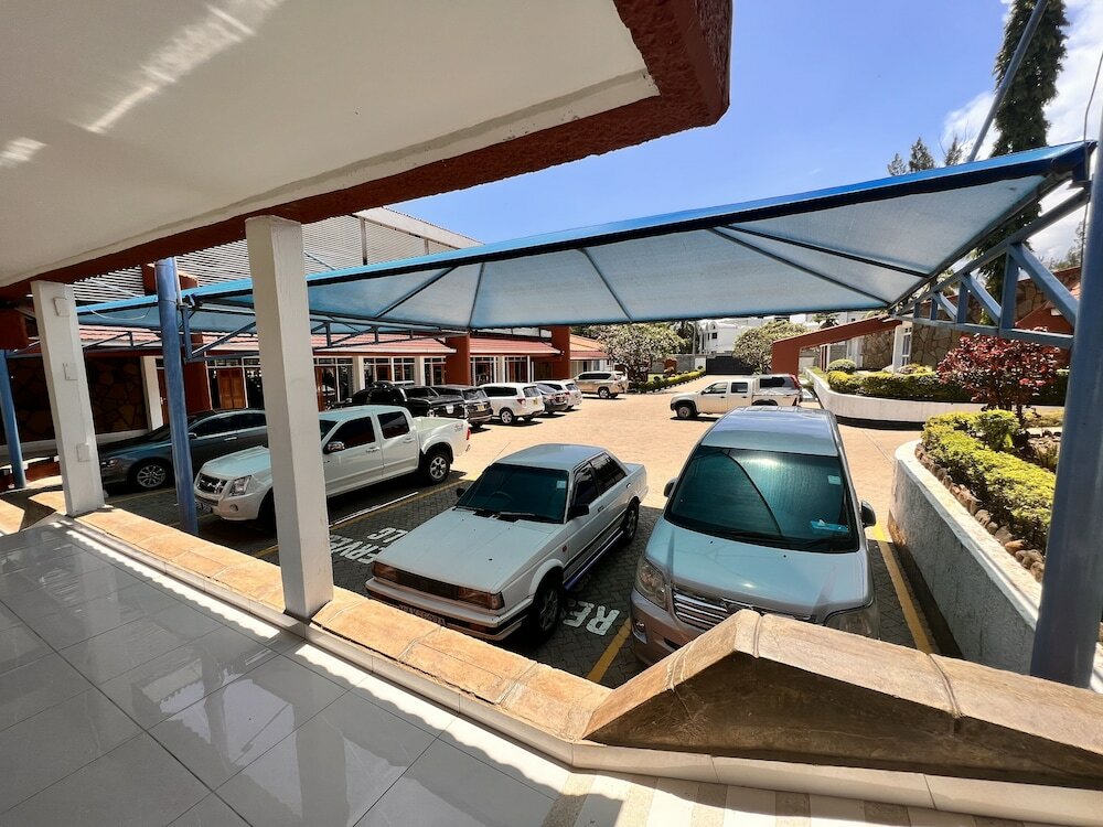 Фото Tom Mboya Labour College