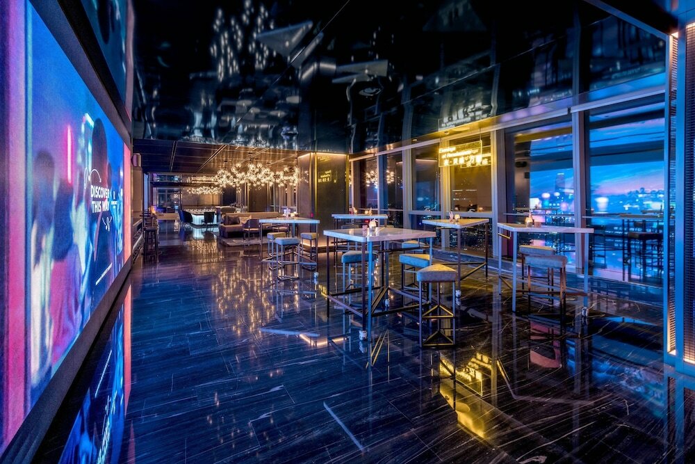 Фото Renaissance Shenzhen Bay Hotel