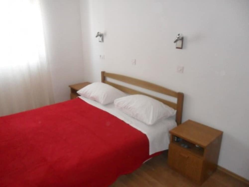 Фото Ivo - 0, 5 km From Sandy Beach - A3