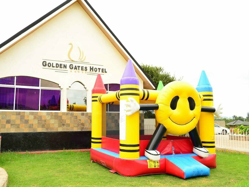 Hotel Golden Gates Hotel, Nyeri, photo