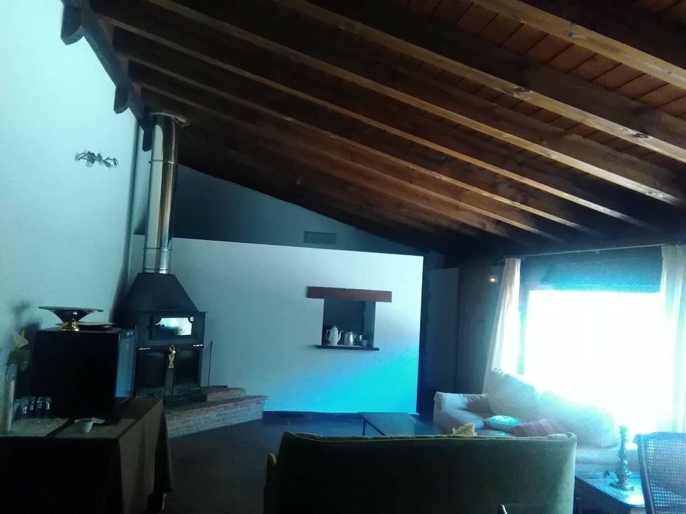 Фото Casa Rural y Apartamentos Haizeaberri