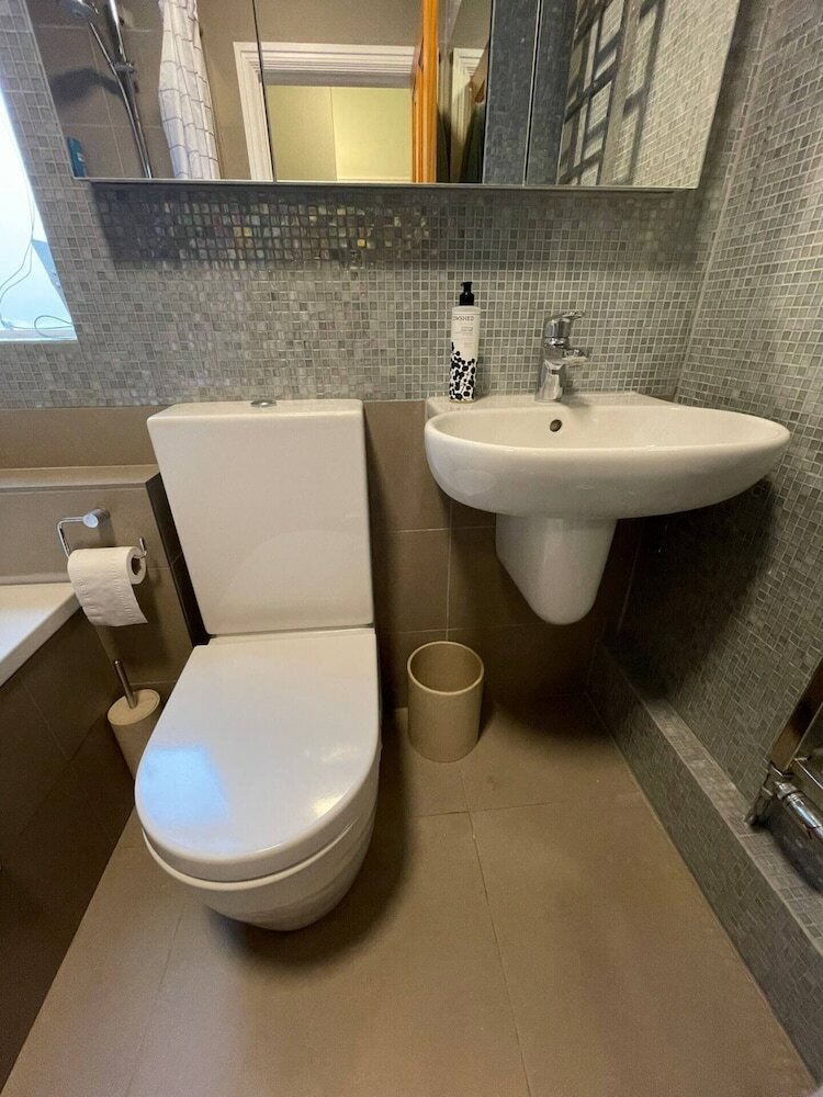 Фото Beautiful & Cosy 2bd House - Southwark