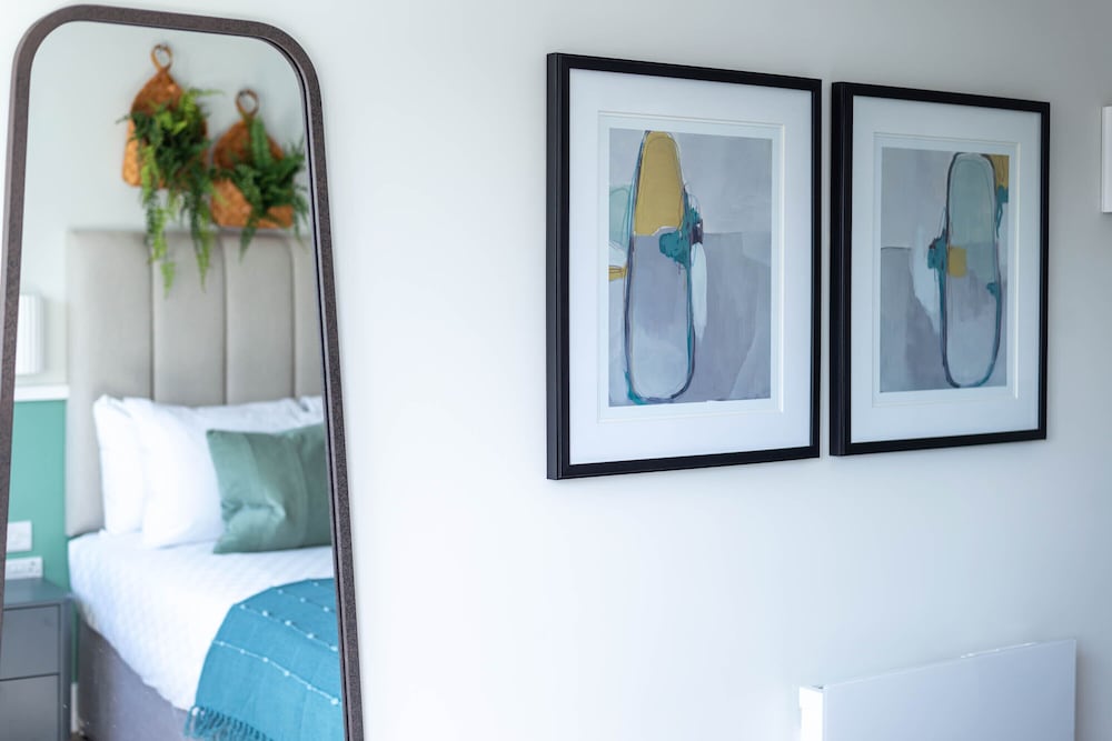 Фото 37 Doughty Street