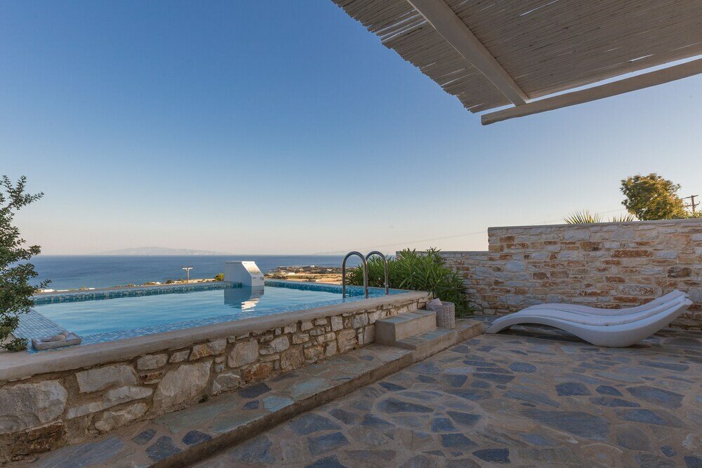 Фото Calme Boutique Hotel Paros- Adults Only