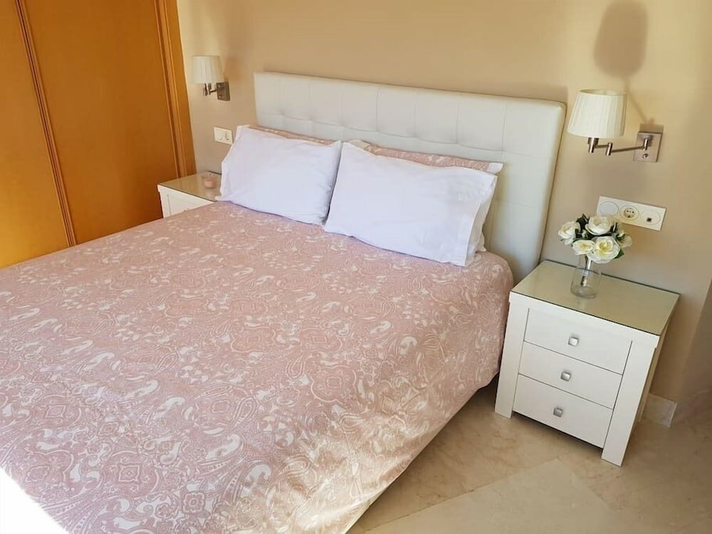Фото Lujoso Apartamento San Pedro De Alcantara Marbella