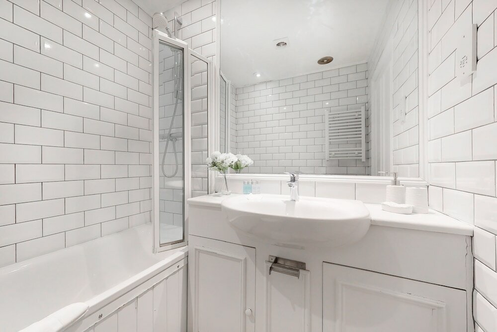 Фото Park Lane Apartments - Clarges St