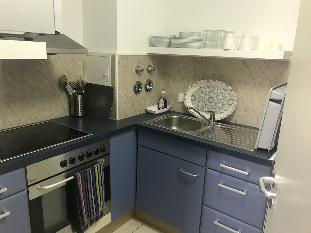 Фото Апарт-Отель Munich Downtown Suites