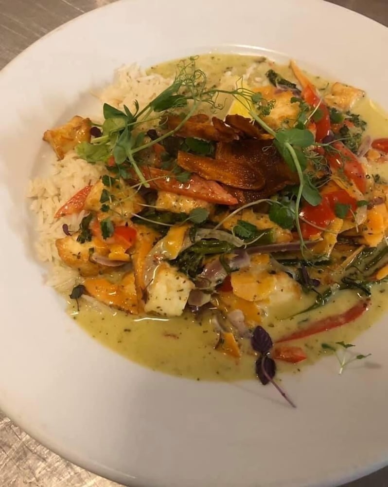 Фото The Halfway House Pub and Kitchen