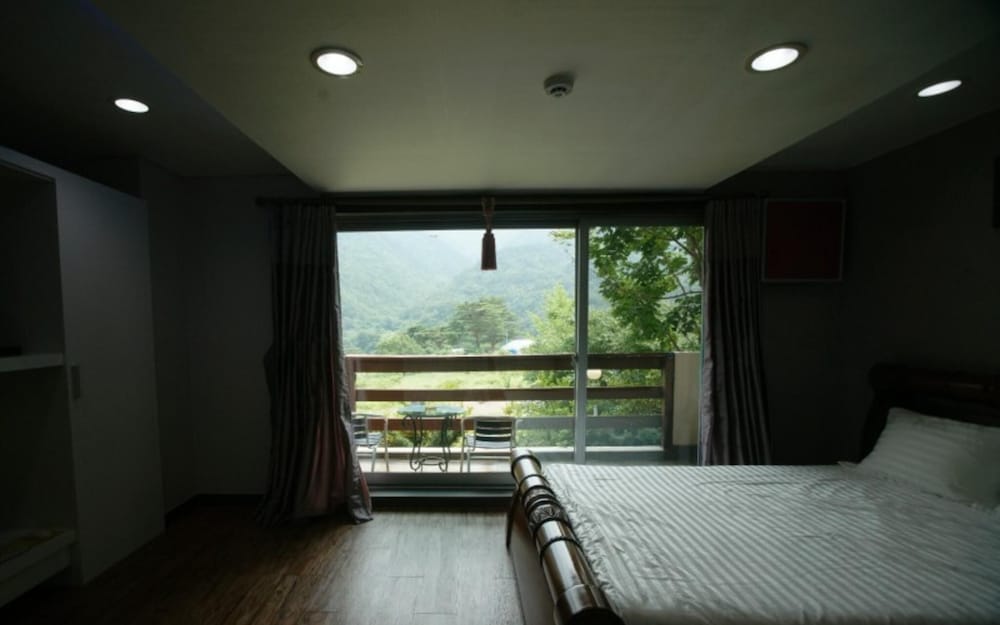 Фото Yangyang Denver House Pension