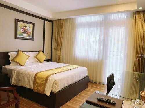 Гостиница Hoang Minh Chau Ba Trieu Hotel в Далате