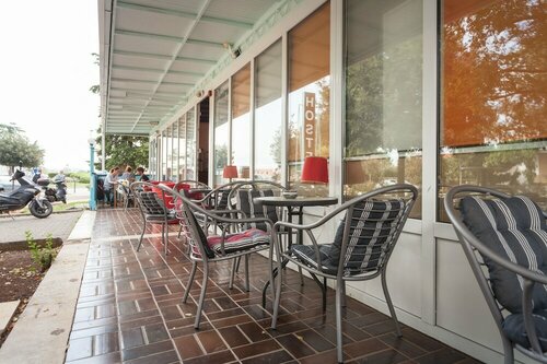 Гостиница Roundabout Hostel - hostel в Ровине