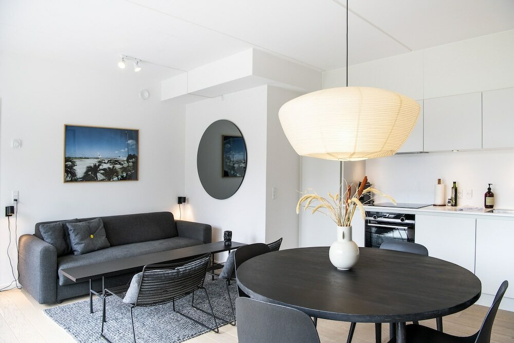 Фото By the Beach Gardens - Into This Place