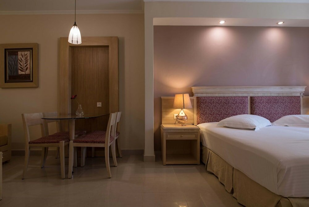 Фото Okeanis Golden Resort