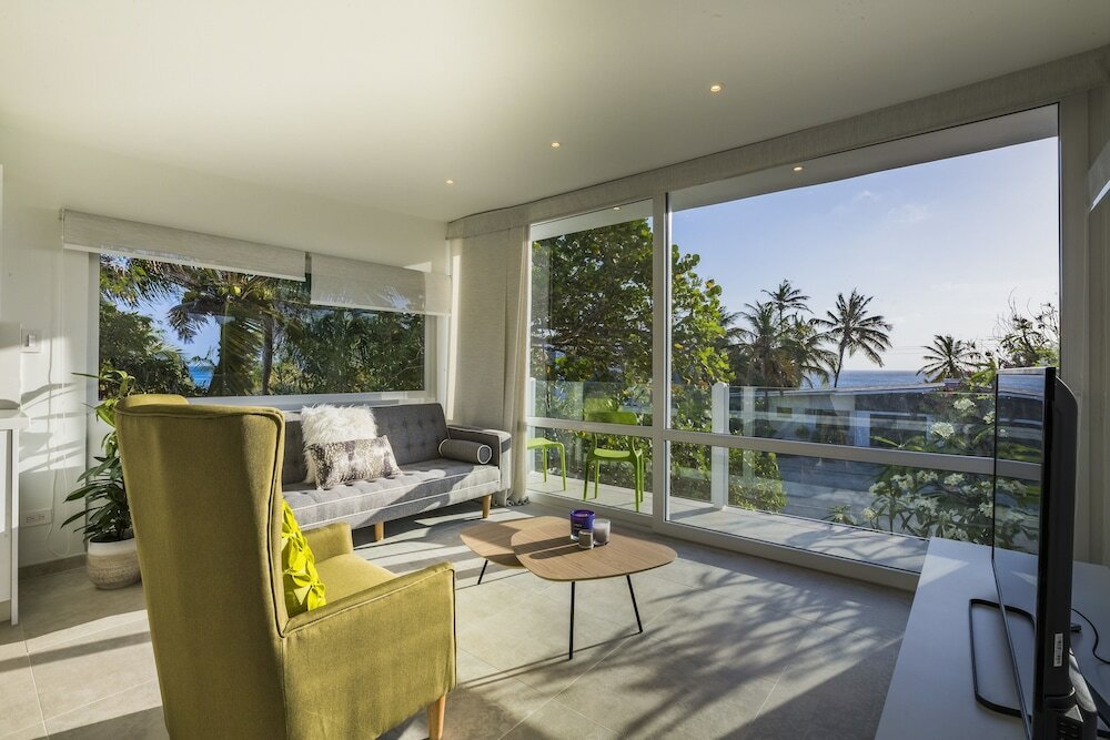 Фото Boca Catalina Modern Villa