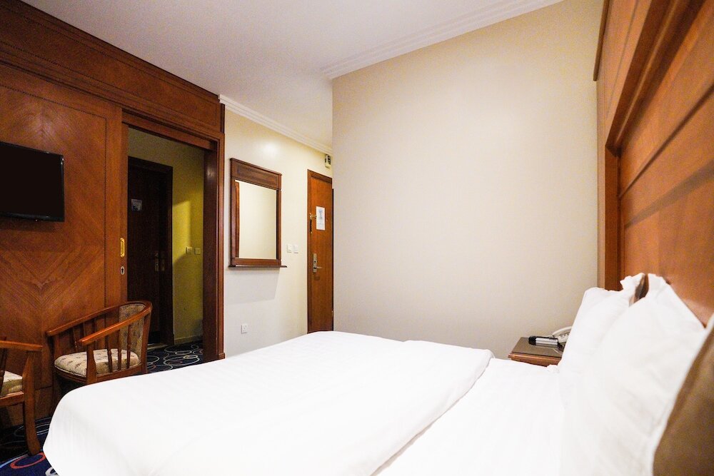 Фото Oyo 650 Dhiyafat Dallah Hotel