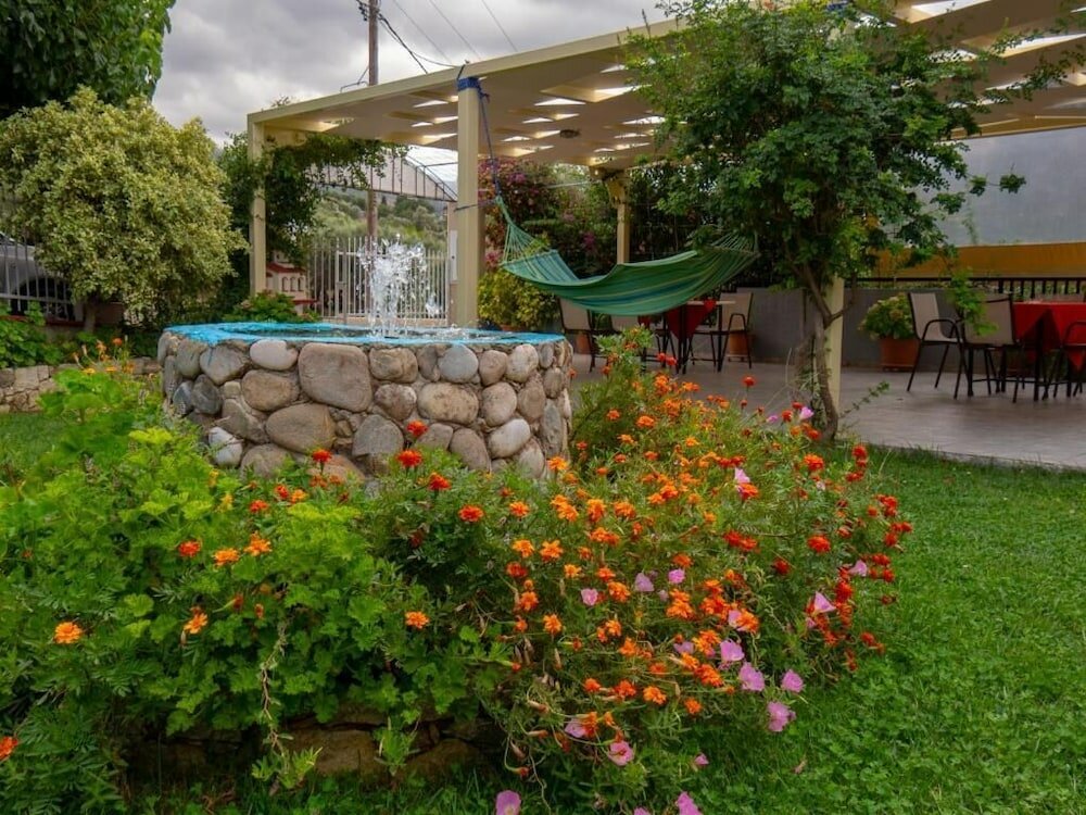 Фото Argiroupolis Maria Rooms