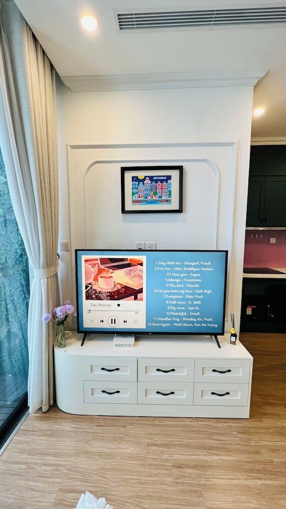 Фото NanaHousing-Apartment Vinhomes Skylake