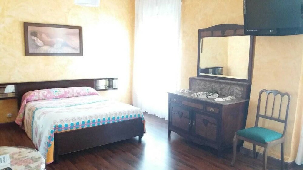 Фото Hospedaje Menendez Pelayo