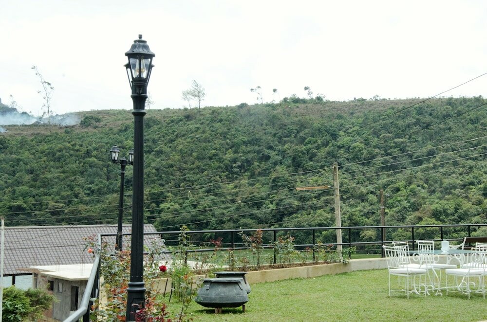 Фото Lakeside Cottages