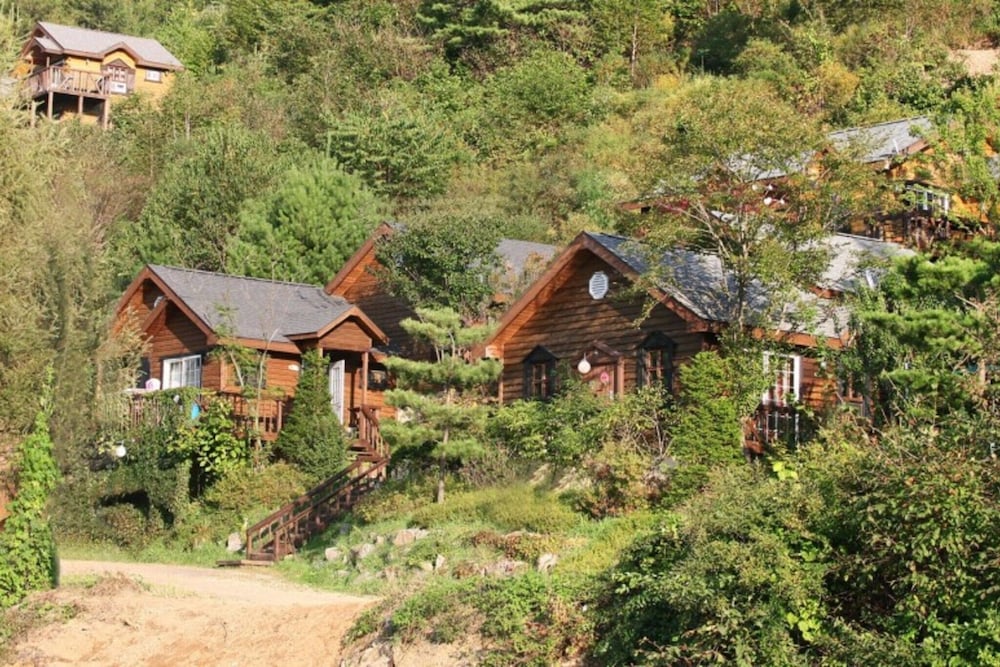 Фото Jeongseon Haetbinnuri Pension