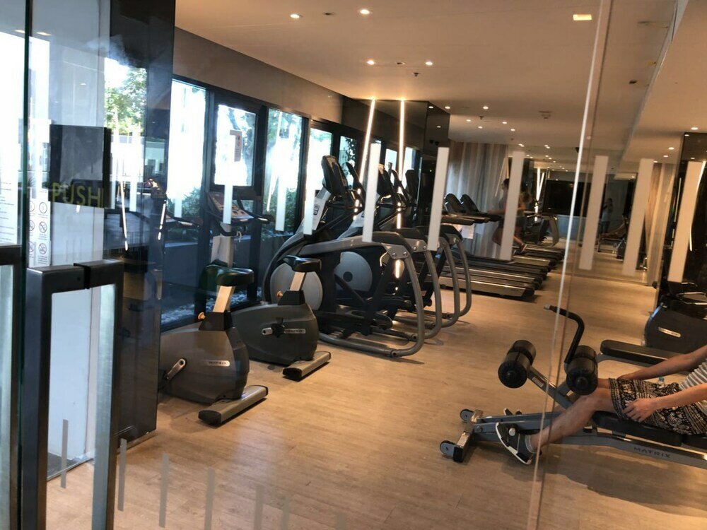 Фото The Base Central Pattaya Sea View