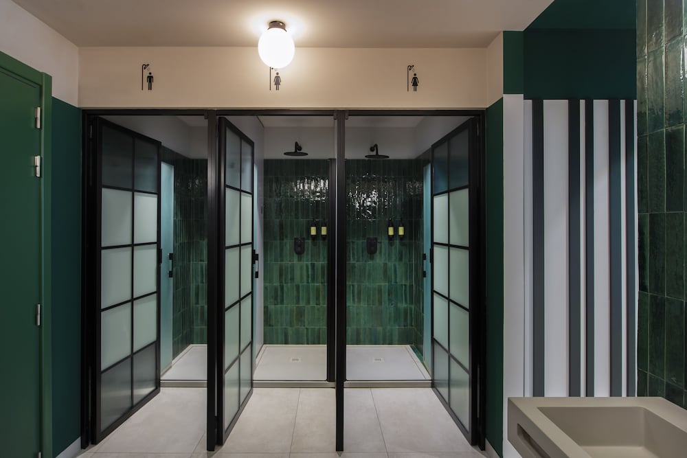 Фото Coeo Pod Hostel