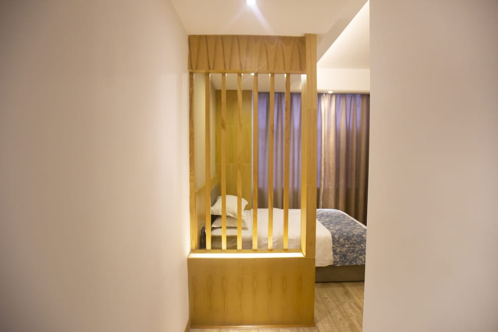 Фото Zhangjiajie Yunqi Inn