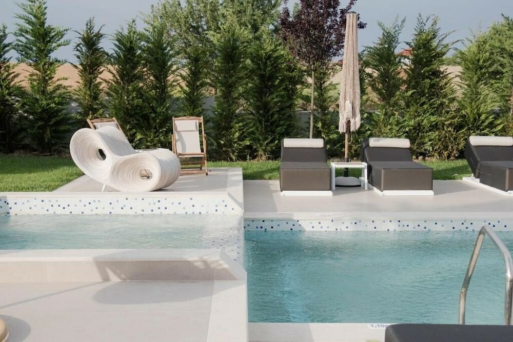 Фото Kallithea Village Hotel