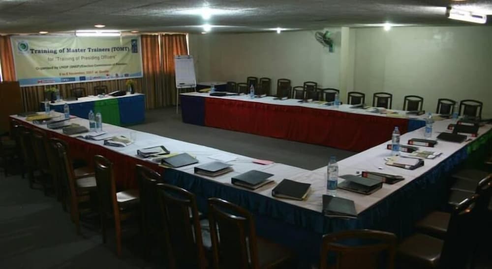 Фото Bloom Star Hotel