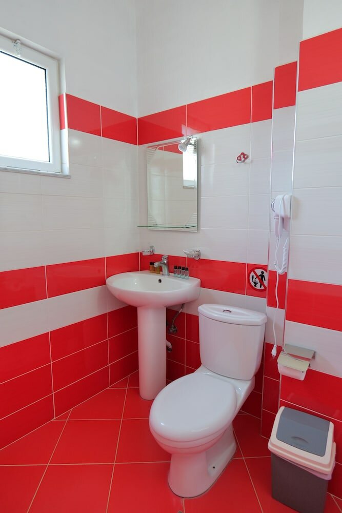 Фото Shark Hotel