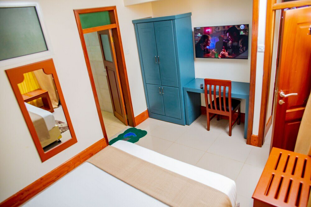 Фото Eden Highlands Hotel