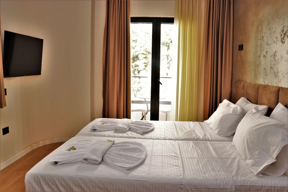 Фото Relax Inn Hotel Durres