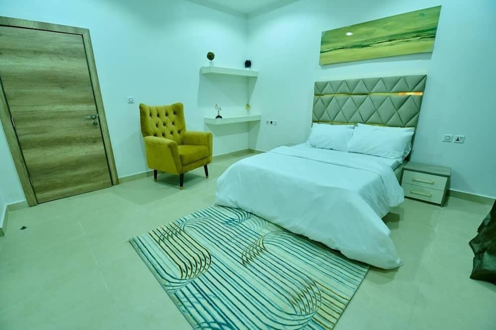 Фото Hendon Luxury Apartment