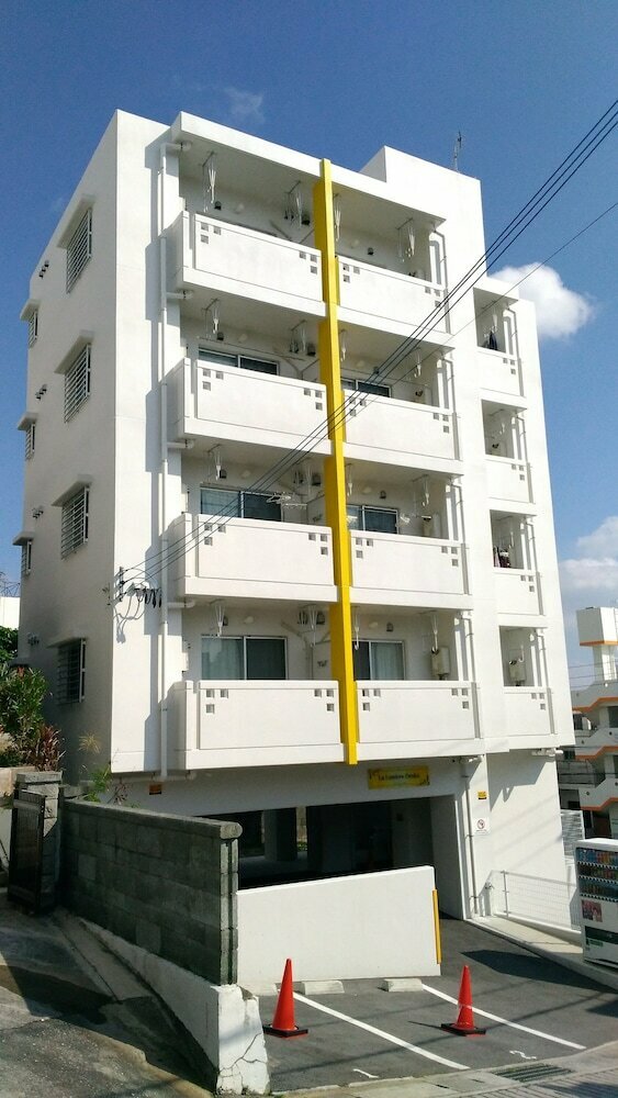 Short-term housing rental La Lumiere Oroku 203, Naha, photo
