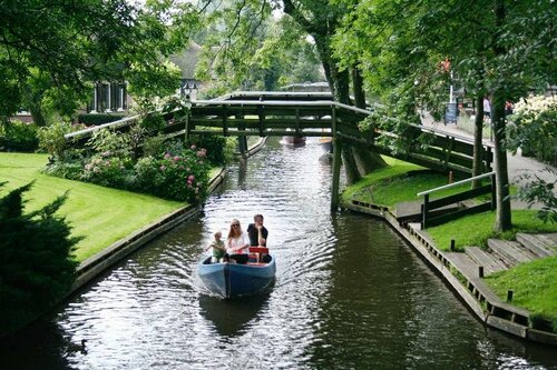 Гостиница Fletcher Hotel-Restaurant De Eese-Giethoorn в Оверэйселе