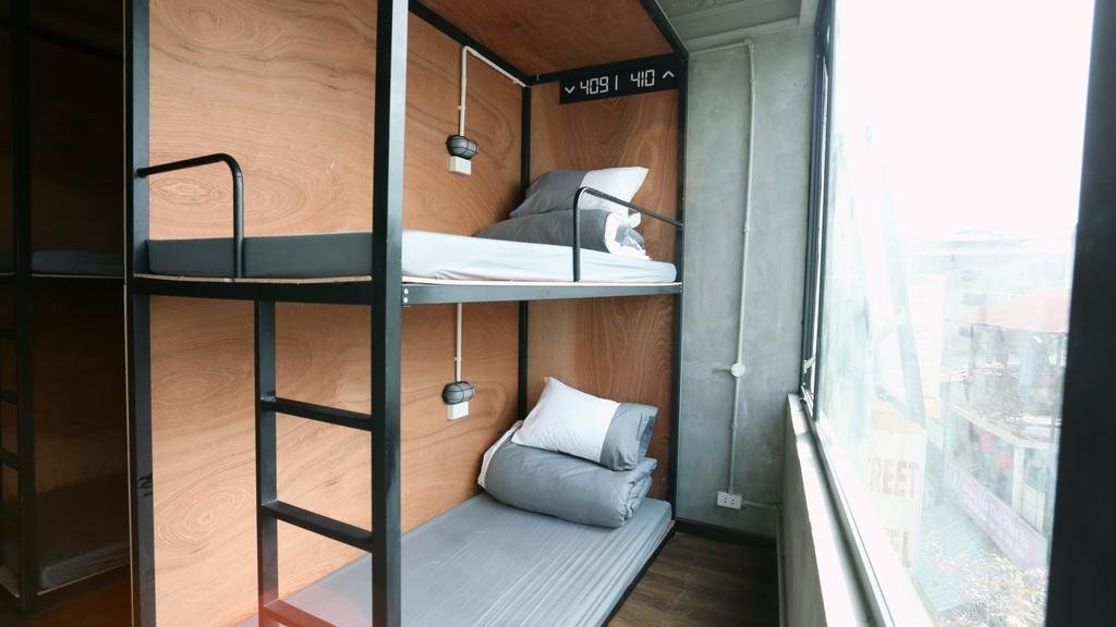 Фото Soft Pillow Hostel - Adults Only