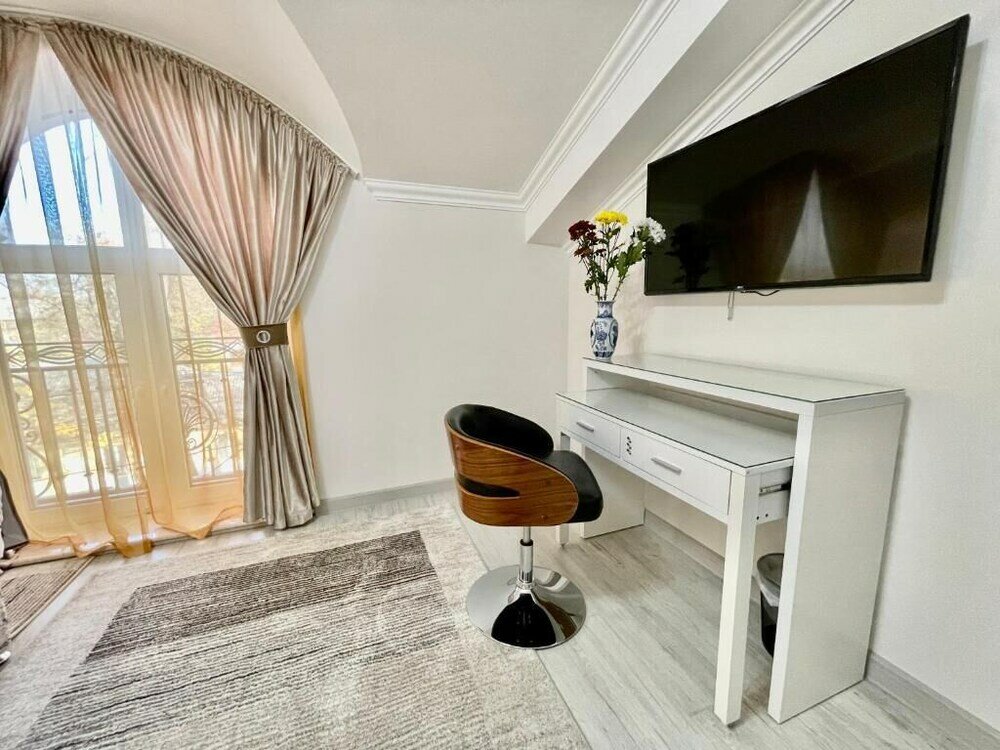 Фото Premier City Apart Hotel Chisinau