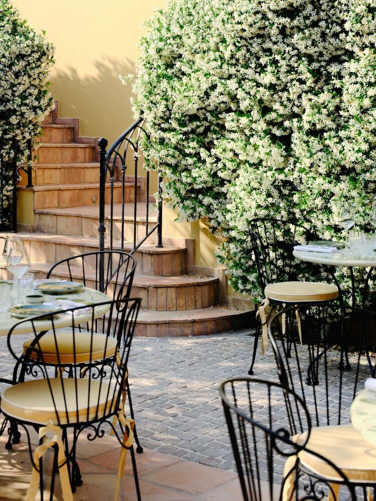 Фото Hôtel La Pérouse Nice