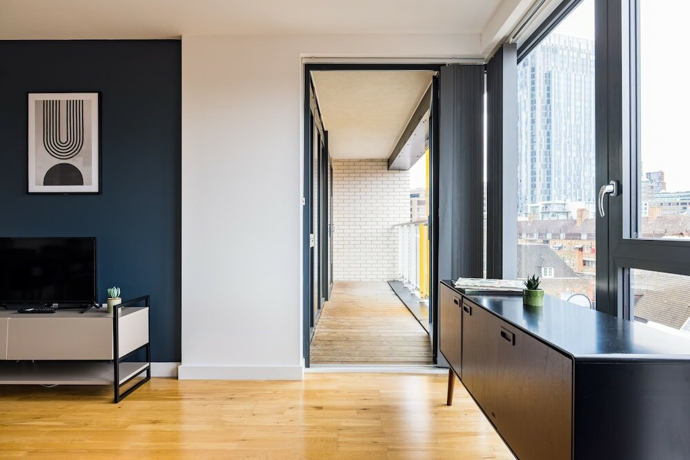 Фото The Liverpool Street Apartments